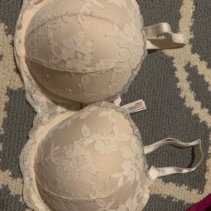 Victoria Secret Bra